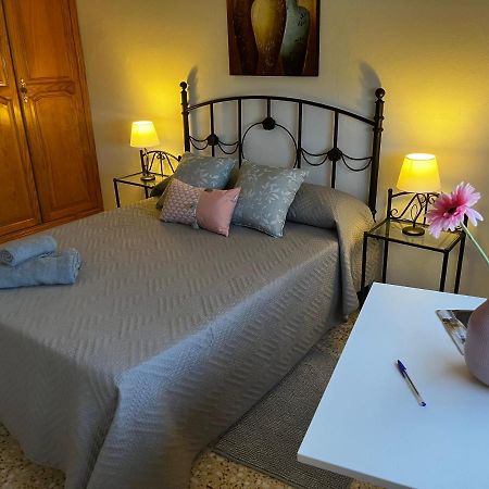 Vv Sarah´S Room 1 El Burrero 外观 照片